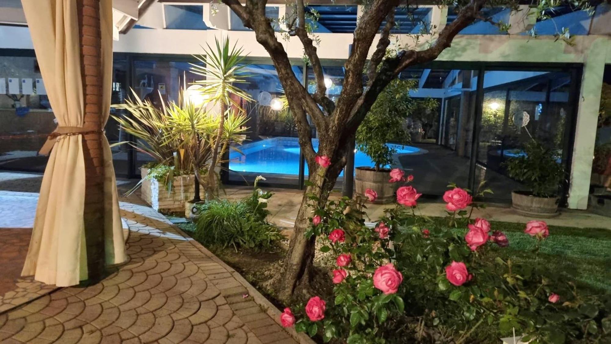 Fontana Oasis Apartments Castelnuovo del Garda Kültér fotó