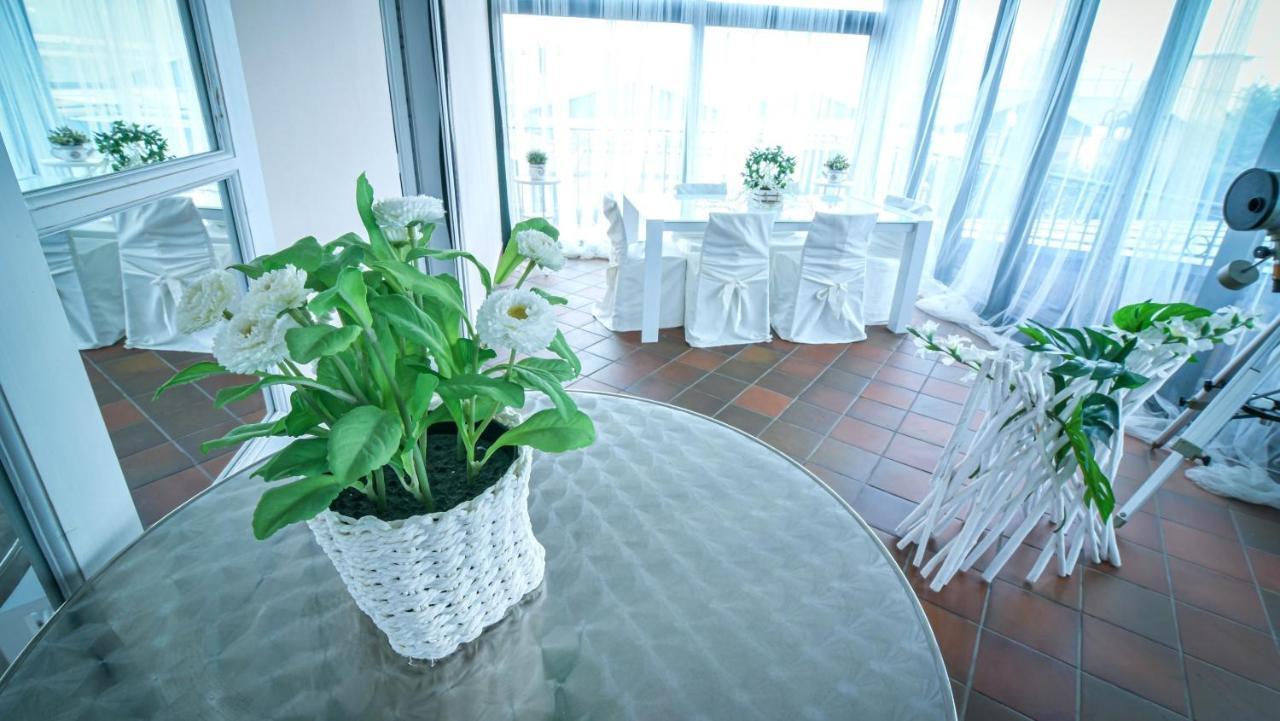 Fontana Oasis Apartments Castelnuovo del Garda Kültér fotó
